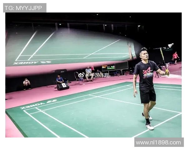 深圳羽毛球队耐力争议引发热议球迷与专家各执己见探讨训练方法与效果 深圳羽毛球队耐力争议引发热议球迷与专家各执己见探讨训练方法与效果