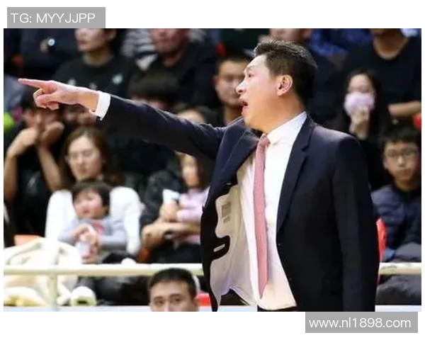 重庆篮球队在最新状态排行榜中荣登第八名展现强劲实力与潜力